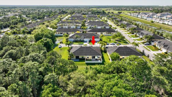 6132 NW Wick Ln, Port St. Lucie, Florida 34983, image 2