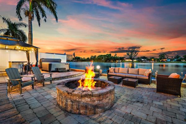 6613 Paul Mar Dr, Lantana, Florida 33462, image 1