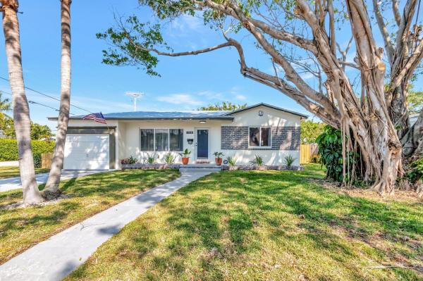North Lake Worth, 1528 N K St, Lake Worth Beach, Florida 33460, image 1