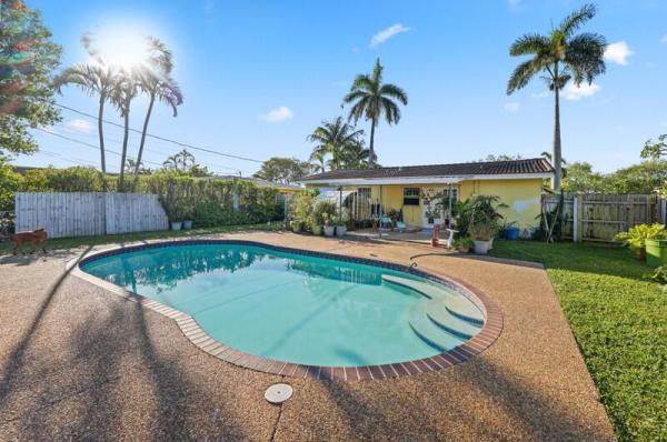 Boca Raton Heights, 411 SW 2nd St, Boca Raton, Florida 33432, image 1