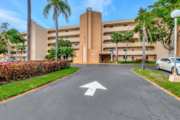 Boca Teeca, 6461 NW 2nd Ave #1160, Boca Raton, Florida 33487, image 1