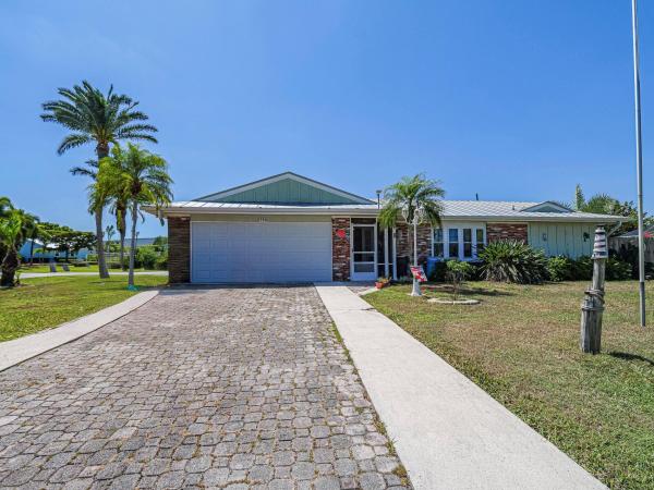 798 SE Polynesian Ave, Port St. Lucie, Florida 34983, image 1