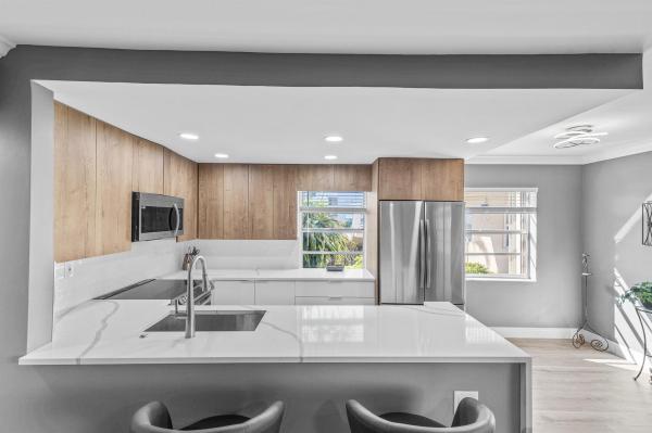 Burgundy At Kings Point, 195 Burgundy #E, Delray Beach, Florida 33484, image 1