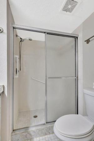 Sunrise Of Palm Beach, 4700 Lucerne Lakes Blvd W #206, Lake Worth, Florida 33467, image 1