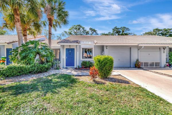 Country Fair, 9884 Watermill Cir #D, Boynton Beach, Florida 33437, image 1