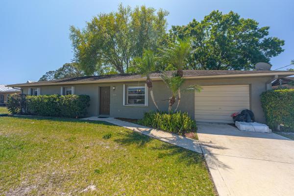 Northport Village, 374 NW Ferris Dr, Port St. Lucie, Florida 34983, image 1