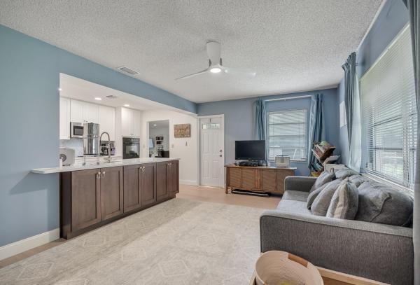 West Palm Beach No HOA, 4886 Vilma Ln, West Palm Beach, Florida 33417, image 1