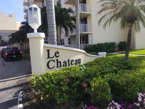 Le Chateau Royal, 3540 S Ocean Blvd #114, South Palm Beach, Florida 33480, image 1