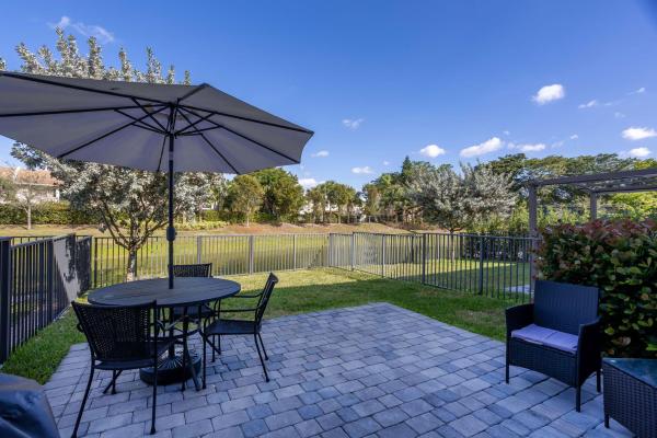 Veleiros At Crystal Lake, 4374 Veleiros Ave, Deerfield Beach, Florida 33064, image 1