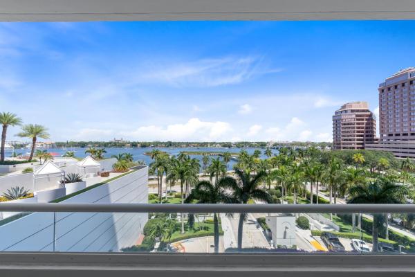 Trump Plaza Of The Palm Beaches, 529 S Flagler Dr #6e, West Palm Beach, Florida 33401, image 1