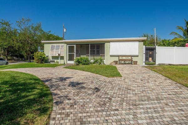 Forest Ridge Park, 6515 Garden Ave, West Palm Beach, Florida 33405, image 1