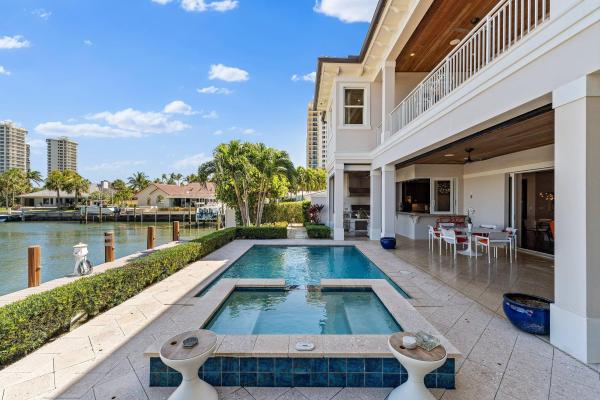 Palm Beach Isles, 1270 Bimini Ln, Riviera Beach, Florida 33404, image 1