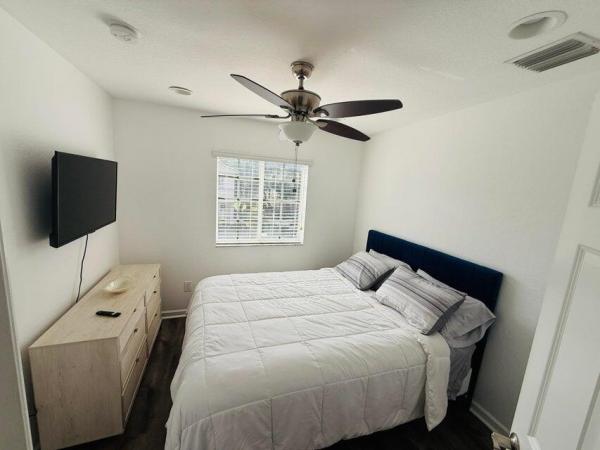 Marsh Harbour, 2032 Freeport Ln, Riviera Beach, Florida 33404, image 3