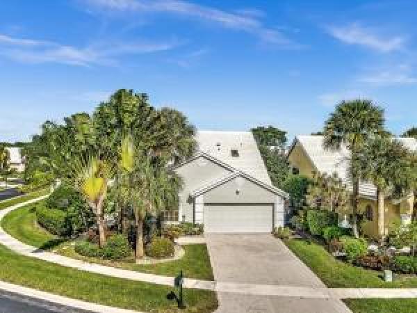 Bermuda Isle At Aberdeen, 8319 Horseshoe Bay Rd, Boynton Beach, Florida 33472, image 1