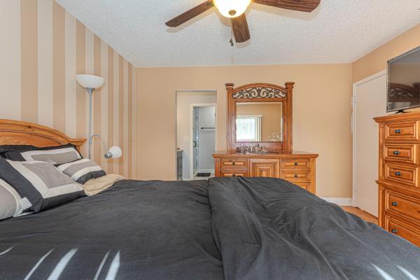 Parkside Green Villas, 1260 Parkside Green Dr #D, Greenacres, Florida 33415, image 3