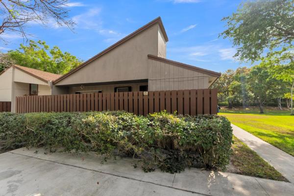 Timberwalk 2 At Loggers Run, 22280 Timberly Dr, Boca Raton, Florida 33428, image 1