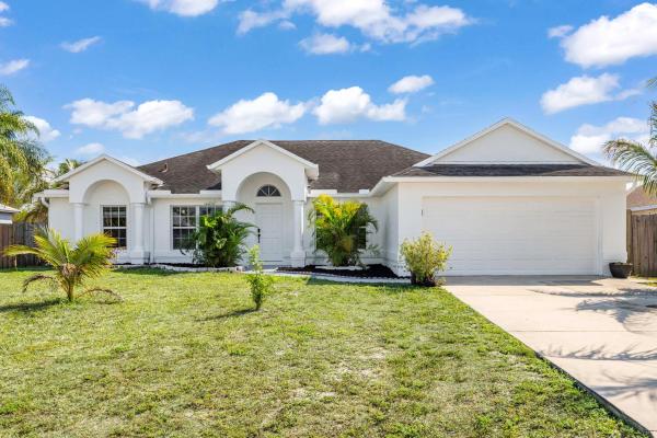 572 SW Mccomb Ave, Port St. Lucie, Florida 34953, image 1