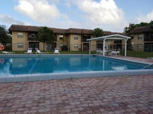 Casa Nueva, 6832 Palmetto Cir #204, Boca Raton, Florida 33433, image 1