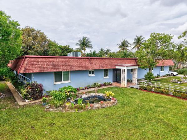 Bryn Mawr, 1616 Crandon Ave, Mangonia Park, Florida 33407, image 1