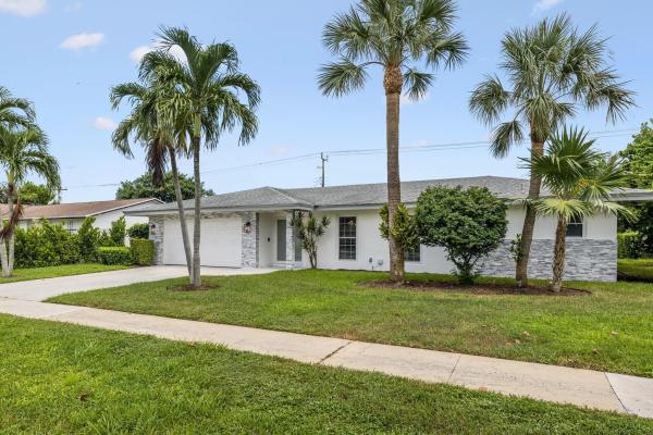 Country Club Village, 1337 NW 7th St, Boca Raton, Florida 33486, image 1