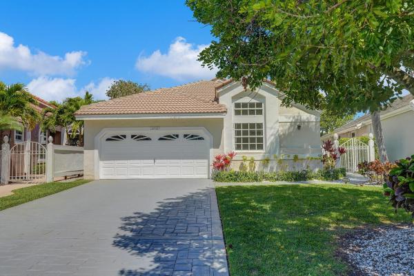 Eastpointe Country Club, 12932 Touchstone Pl, Palm Beach Gardens, Florida 33418, image 1