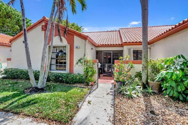 Centennial Square, 66 Centennial Ct, Deerfield Beach, Florida 33442, image 1