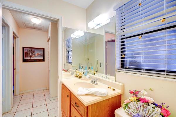 Sugar Pond Manor, 1073 Goldenrod Rd, Wellington, Florida 33414, image 1