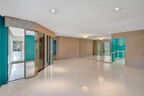 Diamante Village, 5195 Europa Dr #F, Boynton Beach, Florida 33437, image 2