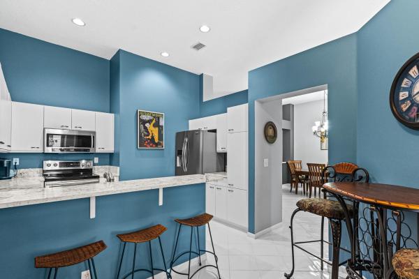 Monterey Lake, 5405 Monterey Cir, Delray Beach, Florida 33484, image 3