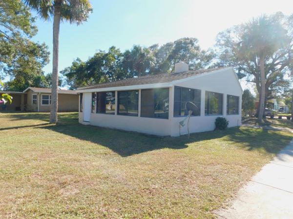 Pinewood, 607 Wendell Rd, Fort Pierce, Florida 34950, image 1