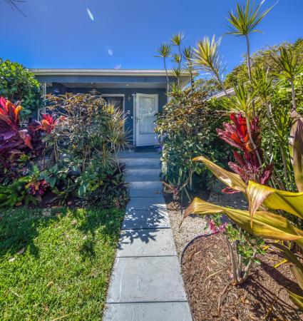 Lake Worth Town, 219 S L St, Lake Worth Beach, Florida 33460, image 1