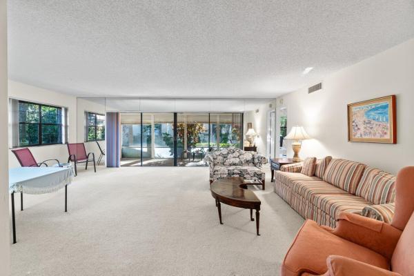 Aspen Glen At Indian Spring, 11260 Aspen Glen Dr, Boynton Beach, Florida 33437, image 3