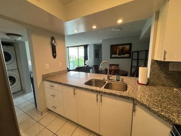 Coral Towers, 2075 SW 122nd Ave #513, Tamiami, Florida 33175, image 2