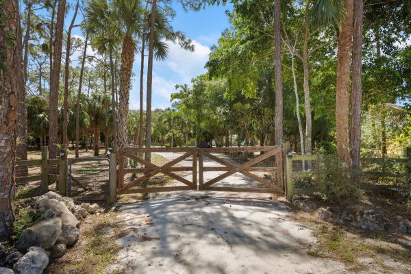 Las Flores Ranchos, 3446 185th Trl, Loxahatchee, Florida 33470, image 1