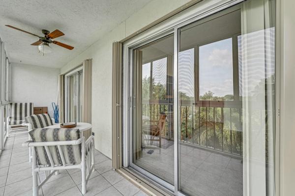 Huntington Lakes 4, 7301 Amberly Ln 407, Delray Beach, Florida 33446, image 1