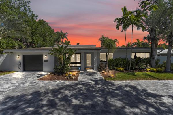 Middle River Estates, 1529 NE 28th Dr, Wilton Manors, Florida 33334, image 1