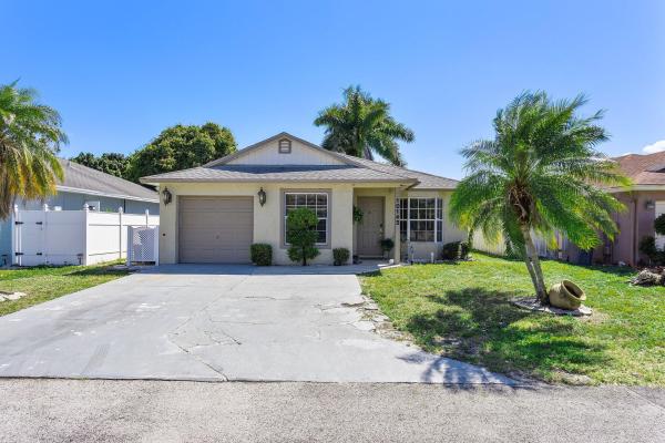 The Courts At Boynton Place, 10142 Boynton Place Cir, Boynton Beach, Florida 33437, image 1