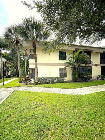 Applewood Village 4, 2920 Carambola Cir #20107, Coconut Creek, Florida 33066, image 1
