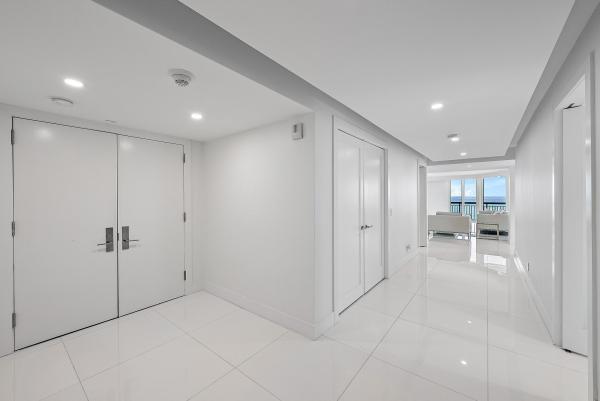 Carlton Place, 3140 S Ocean Blvd, Palm Beach, Florida 33480, image 3