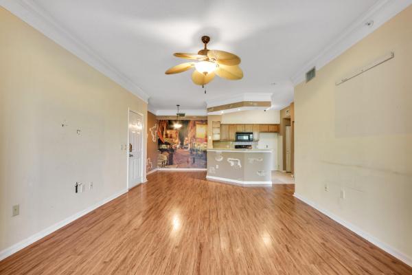 Fiore At The Gardens, 3309 Myrtlewood Cir E, Palm Beach Gardens, Florida 33418, image 3