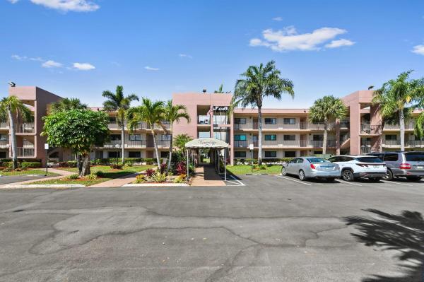Watersedge At Lakes Of Delray, 15461 Pembridge Dr #206, Delray Beach, Florida 33484, image 1