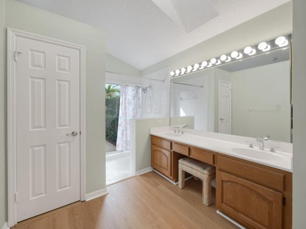 Barclay Club, 47 Windsor Ln, Palm Beach Gardens, Florida 33418, image 1