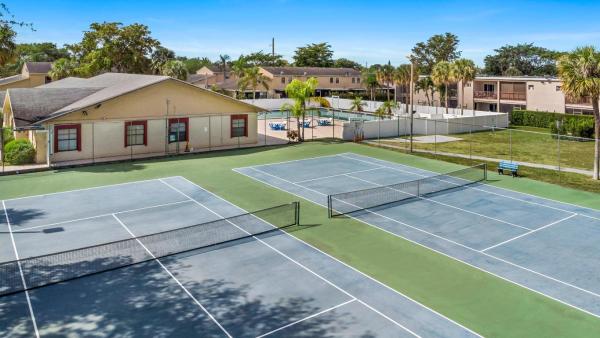 Blue Lake, 3500 Blue Lake Dr #503, Pompano Beach, Florida 33064, image 1