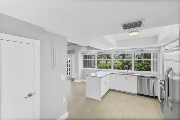 Wellesley At Boynton Beach, 2701 Amherst Ct, Boynton Beach, Florida 33436, image 2