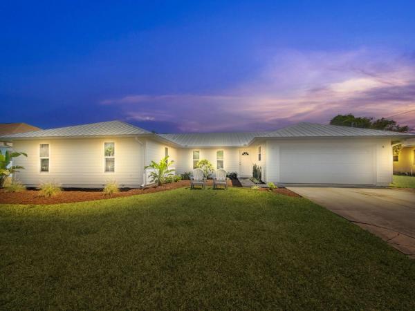 Indian River Estates, 6100 Seagrape Dr, Fort Pierce, Florida 34982, image 1