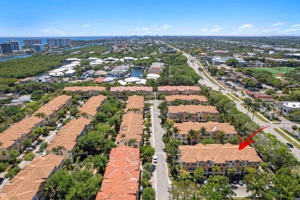 Trieste At Boca, 604 NE Venezia Ln, Boca Raton, Florida 33487, image 2