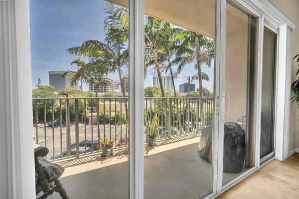 Park Place, 1620 Presidential Way #304, West Palm Beach, Florida 33401, image 1