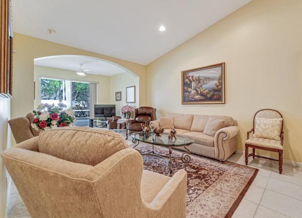 Palm Isles West, 9771 Crescent View Dr, Boynton Beach, Florida 33437, image 1