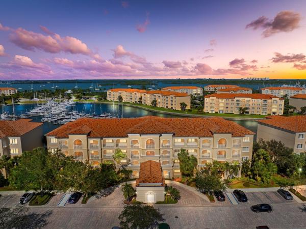 Harbour Isle West, 16 Harbour Isle Dr #103, Fort Pierce, Florida 34949, image 1