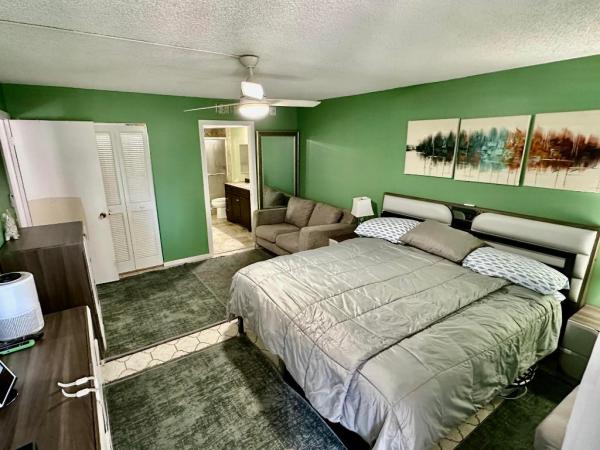 Boca Teeca, 6000 NW 2nd Ave #339, Boca Raton, Florida 33487, image 1